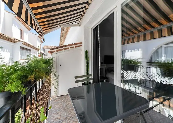 Lxr Puebloblanco 2hab Cerca Del Mar * Торремолинос